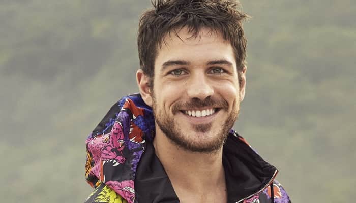 O ator Marco Pigossi na capa da revista GQ de outubro (Foto: Henrique Gendre)
