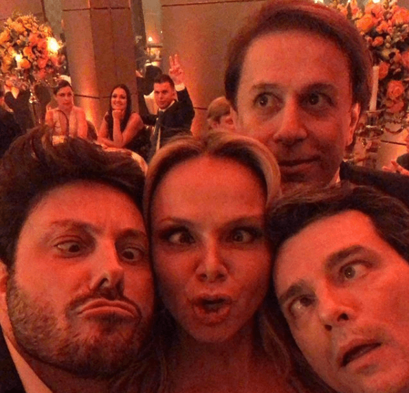 Eliana faz careta no casamento do patrão. (Foto: Reprodução/Instagram) Eliana faz careta no casamento do patrão. (Foto: Reprodução/Instagram)
