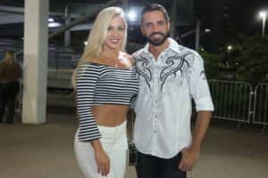 Latino fica noivo da personal trainer de Jaraguá do Sul, Jéssica Rodrigues (Foto: Reprodução) Latino fica noivo da personal trainer de Jaraguá do Sul, Jéssica Rodrigues (Foto: Reprodução)