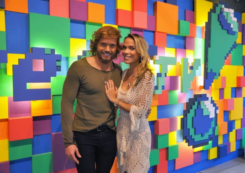 Apresentadores do Tricotando na RedeTV! (Foto: Divulgação/RedeTV!) Apresentadores do Tricotando na RedeTV! (Foto: Divulgação/RedeTV!)