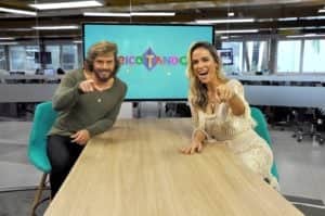 Lígia Mendes faz dupla com Franklin David no Tricotando (foto: Divulgação/RedeTV!) Lígia Mendes faz dupla com Franklin David no Tricotando (foto: Divulgação/RedeTV!)