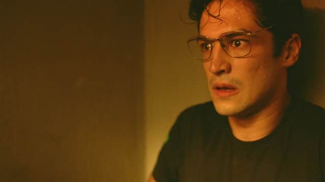 Gabriel Leone (Wellington) na série Carcereiros (Foto: Divulgação/Globo) Gabriel Leone (Wellington) na série Carcereiros (Foto: Divulgação/Globo)