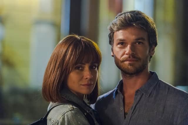 Giovanna Antonelli (Luzia) e Emilio Dantas (Beto) em Segundo Sol (Foto: Globo/Paulo Belote) Giovanna Antonelli (Luzia) e Emilio Dantas (Beto) em Segundo Sol (Foto: Globo/Paulo Belote)
