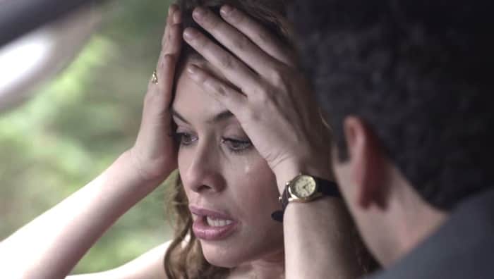 Isabel (Alinne Moraes) e Marcelo (Nikolas Antunes) em Espelho da Vida (Foto: Reprodução/Globo) Isabel (Alinne Moraes) e Marcelo (Nikolas Antunes) em Espelho da Vida (Foto: Reprodução/Globo)