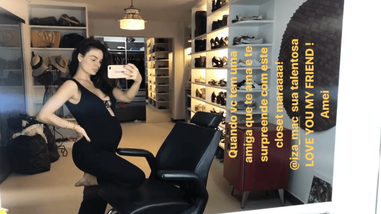 Isis Valverde ostenta closet luxuoso (Foto: Reprodução/Instagram) Isis Valverde ostenta closet luxuoso (Foto: Reprodução/Instagram)