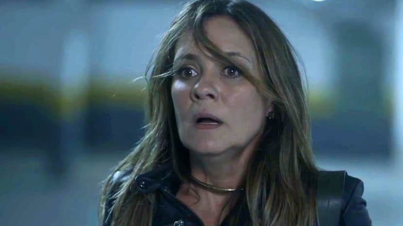 Laureta é encurralada em Segundo Sol (Foto: Reprodução) Laureta é encurralada em Segundo Sol (Foto: Reprodução)