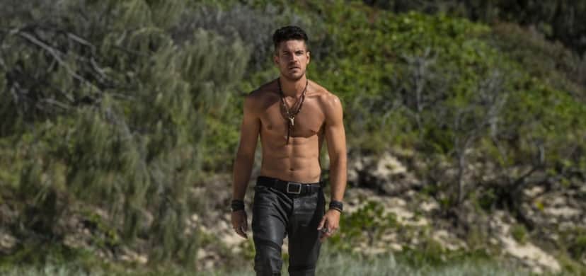 Marco Pigossi em série da Netflix (Foto: Divulgação) Marco Pigossi em série da Netflix (Foto: Divulgação)
