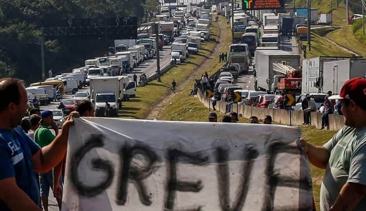 Greve dos caminhoneiros ocorreu em maio. (Foto: Divulgação) Greve dos caminhoneiros ocorreu em maio. (Foto: Divulgação)