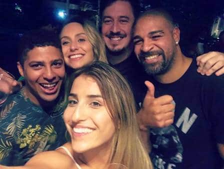 Adriano Imperador marca presença na festa de Thiago Magalhães (Foto: Reprodução/Instagram) Adriano Imperador marca presença na festa de Thiago Magalhães (Foto: Reprodução/Instagram)