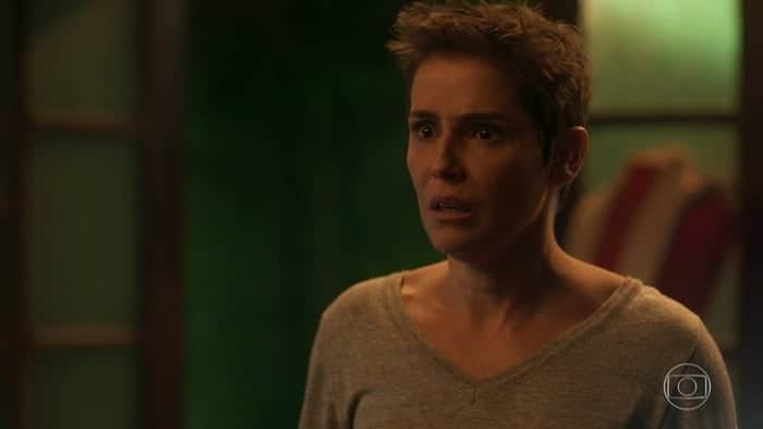 Deborah Secco Karola em cena de Segundo Sol (Foto: Reprodução/Globo) Deborah Secco Karola em cena de Segundo Sol (Foto: Reprodução/Globo)