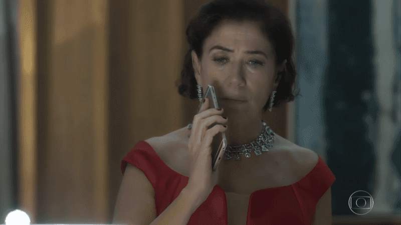 Valentina (Lília Cabral) em O Sétimo Guardião (Foto: Reprodução/Globo) Valentina (Lília Cabral) em O Sétimo Guardião (Foto: Reprodução/Globo)