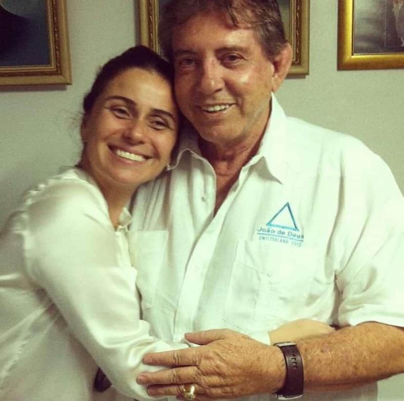 a atriz da Globo Giovana Antonneli com João de Deus (Foto: Reprodução/Instagram) a atriz da Globo Giovana Antonneli com João de Deus (Foto: Reprodução/Instagram)