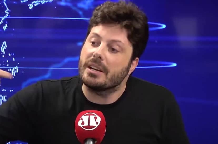 Danilo Gentili durante o programa Os Pingos Nos Is, da rádio Jovem Pan (Foto: Reprodução/JovemPan FM) Danilo Gentili durante o programa Os Pingos Nos Is, da rádio Jovem Pan (Foto: Reprodução/JovemPan FM)