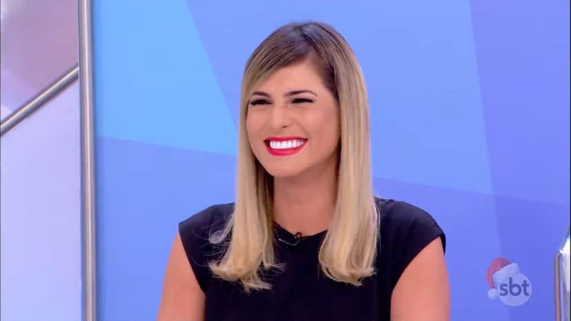 Lívia Andrade falou sobre o fim do Fofocalizando no SBT (Foto: Reprodução) Lívia Andrade falou sobre o fim do Fofocalizando no SBT (Foto: Reprodução)