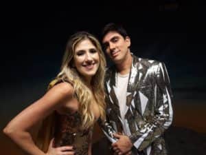 Dani Calabresa e Marcelo Adnet posam para o Gshow durante gravação de uma das cenas exclusivas do humorístico 'A Gente Riu Assim' — Foto: Paulo Violeta/Globo Dani Calabresa e Marcelo Adnet posam para o Gshow durante gravação de uma das cenas exclusivas do humorístico 'A Gente Riu Assim' — Foto: Paulo Violeta/Globo
