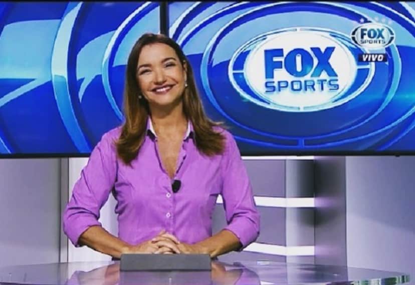 A apresentadora Renata Cordeiro enquanto era contratada do FoxSports (Foto: Reprodução) A apresentadora Renata Cordeiro enquanto era contratada do FoxSports (Foto: Reprodução)