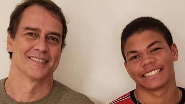 Marcello Antony parabeniza o filho Francisco pelos 16 anos do rapaz Foto: Reprodução/Instagram Marcello Antony parabeniza o filho Francisco pelos 16 anos do rapaz Foto: Reprodução/Instagram