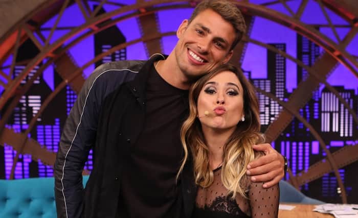 Cauã Reymond é o primeiro convidado de Tatá Werneck na estreia de Lady Night na Globo (Foto: Gianne Carvalho) Cauã Reymond é o primeiro convidado de Tatá Werneck na estreia de Lady Night na Globo (Foto: Gianne Carvalho)