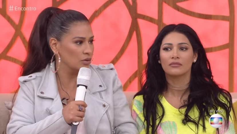 Simone e Simaria no Encontro com Fátima Bernardes na Globo (Foto reprodução: Globo) Simone e Simaria no Encontro com Fátima Bernardes na Globo (Foto reprodução: Globo)