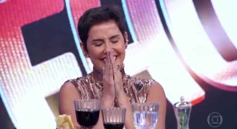 A atriz Ivete Sangalo se emocionou no Domingão do Faustão (Foto: Reprodução) A atriz Ivete Sangalo se emocionou no Domingão do Faustão (Foto: Reprodução)