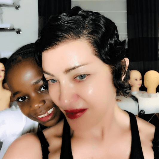 Madonna com novo visual (Foto: Reprodução/ Instagram) Madonna com novo visual (Foto: Reprodução/ Instagram)