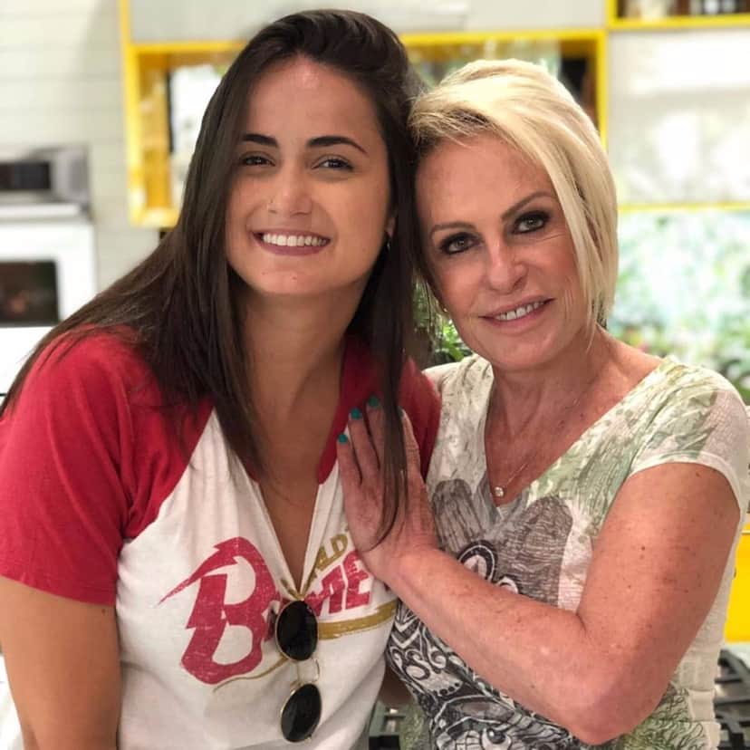 Mari Palma trabalha com Ana Maria Braga no Mais Você (Foto: Divulgação/Globo)
