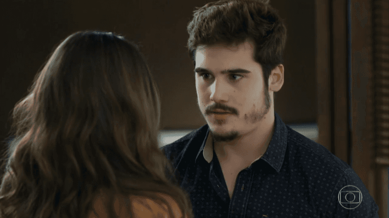 Samuca (Nicolas Prattes) e Marocas (Juliana Paiva) em O Tempo Não Para (Foto: Reprodução/Globo) Samuca (Nicolas Prattes) e Marocas (Juliana Paiva) em O Tempo Não Para (Foto: Reprodução/Globo)