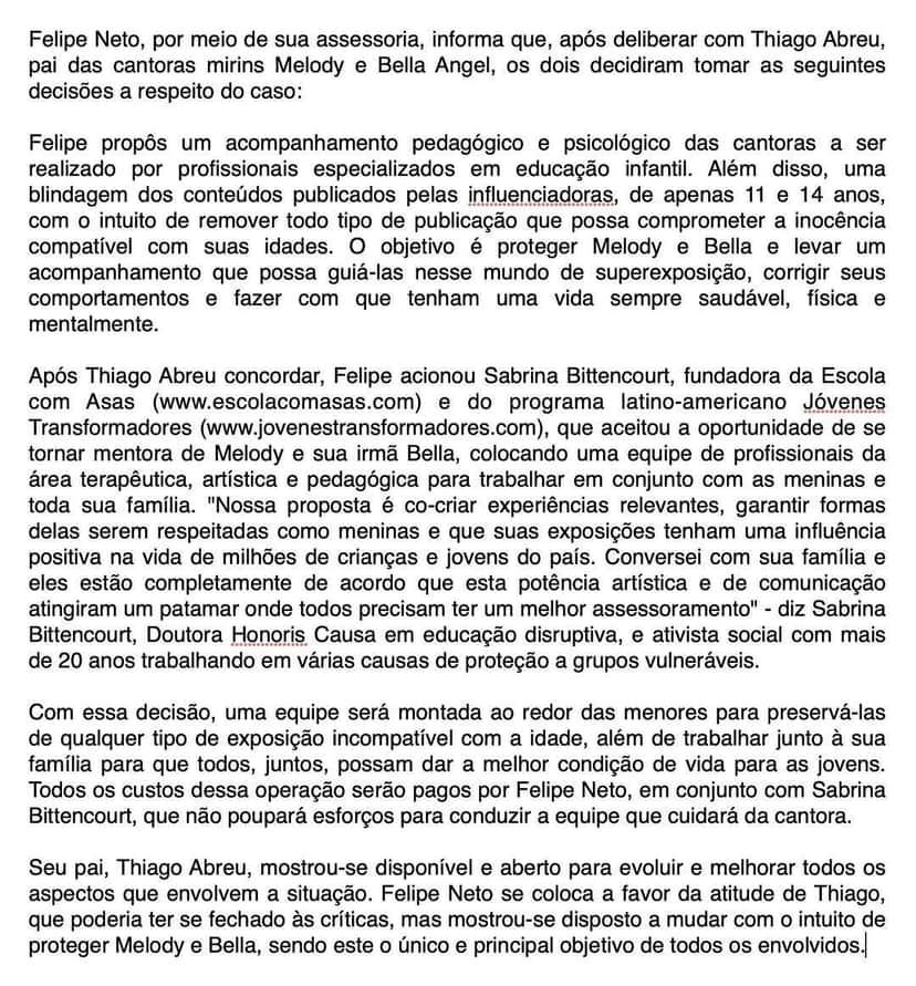 Felipe Neto entra em acordo com Melody (Foto: Divulgação) Felipe Neto entra em acordo com Melody (Foto: Divulgação)