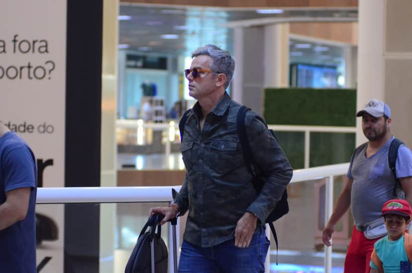 Claudia Raia Embarca no Aeroporto Santos Dumont no Rio de Janeiro (Foto: Webert Belicio / AgNews) Claudia Raia Embarca no Aeroporto Santos Dumont no Rio de Janeiro (Foto: Webert Belicio / AgNews)