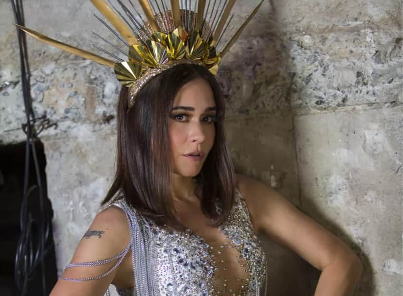 Alessandra Negrini é rainha no Carnaval (Foto: Paulo Damasceno/Gshow) Alessandra Negrini é rainha no Carnaval (Foto: Paulo Damasceno/Gshow)