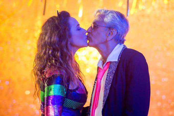 Daniela Mercury e Caetano Veloso no clipe "Proibido Carnaval" (Foto: Celia Santos/ Divulgação)