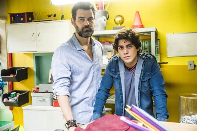 Rafael (Carmo Dalla Vecchia) e Alex (Daniel Rangel) (Foto: Globo/João Miguel Júnior) Rafael (Carmo Dalla Vecchia) e Alex (Daniel Rangel) (Foto: Globo/João Miguel Júnior)