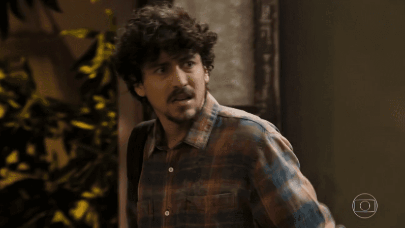 Jerônimo (Jesuíta Barbosa) em Verão 90 (Foto: Reprodução/Globo) Jerônimo (Jesuíta Barbosa) em Verão 90 (Foto: Reprodução/Globo)
