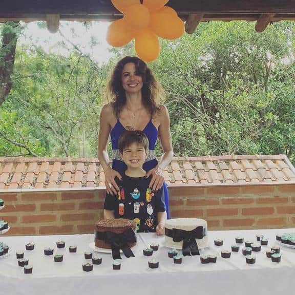 Luciana Gimenez com o filho caçula durante aniversário (Foto: Reprodução/Instagram) Luciana Gimenez com o filho caçula durante aniversário (Foto: Reprodução/Instagram)