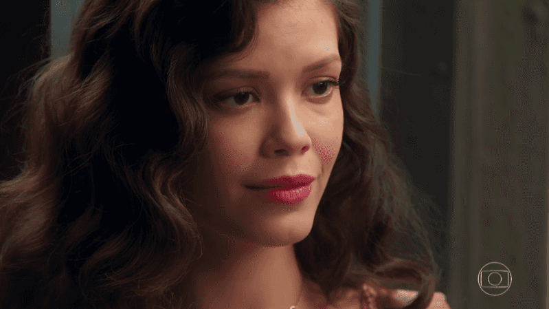 Vitoria Strada (Cris/Julia) em cena de Espelho da Vida (Foto: Reprodução/Globo) Vitoria Strada (Cris/Julia) em cena de Espelho da Vida (Foto: Reprodução/Globo)