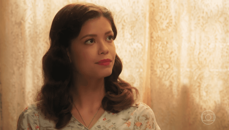 Vitoria Strada (Cris/Julia) em cena de Espelho da Vida (Foto: Reprodução/Globo) Vitoria Strada (Cris/Julia) em cena de Espelho da Vida (Foto: Reprodução/Globo)