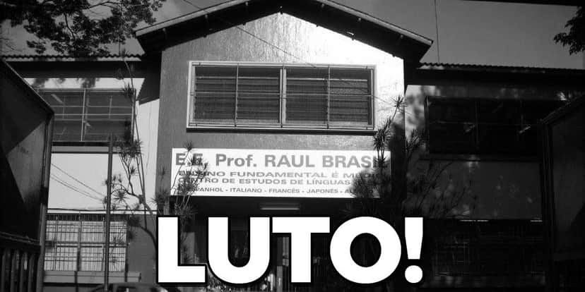 Alunos foram vítimas de massacre (Foto: Twitter/UOL) Alunos foram vítimas de massacre (Foto: Twitter/UOL)