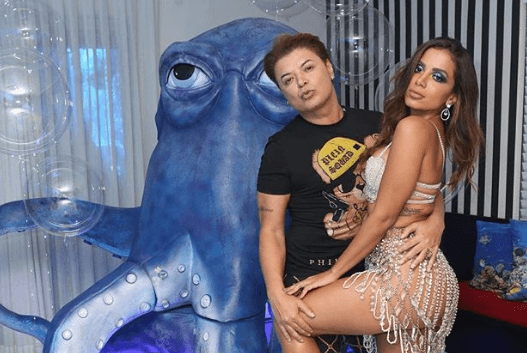 Anitta e David Brazil (Foto: Reprodução) Anitta e David Brazil (Foto: Reprodução)