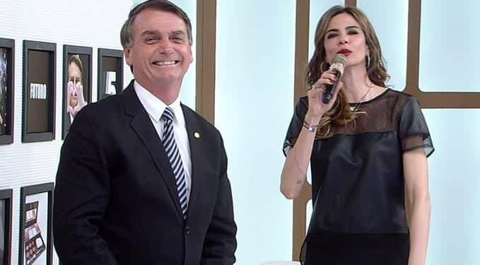 Jair Bolsonaro e Luciana Gimenez (Foto: Divulgação) Jair Bolsonaro e Luciana Gimenez (Foto: Divulgação)