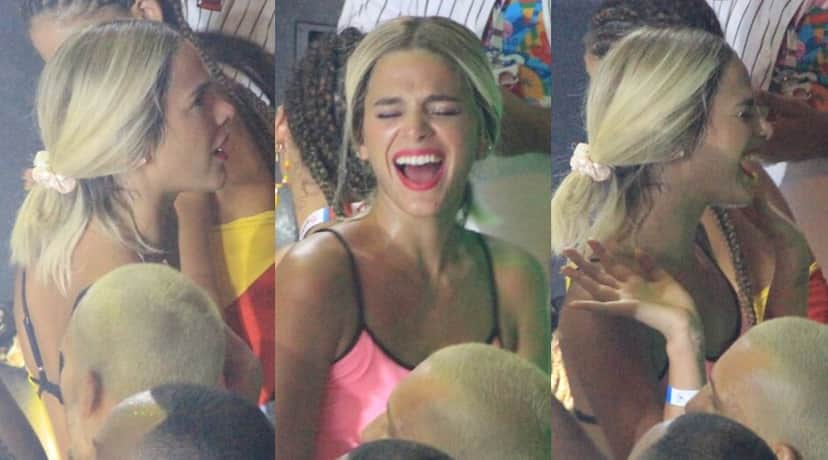 Bruna Marquezine mandando o ex ir com as amigas pra lá (Foto: Reprodução) Bruna Marquezine mandando o ex ir com as amigas pra lá (Foto: Reprodução)