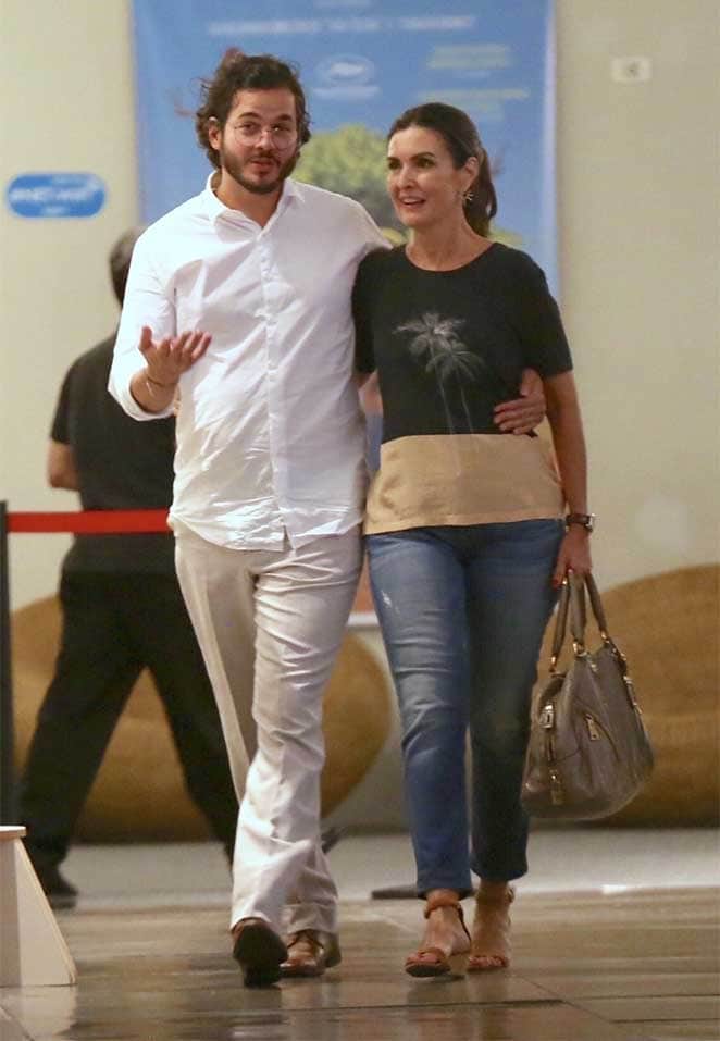 http://tvfoco.uai.com.br/wp-content/uploads/2015/05/Daniela-Mercury.jpg http://tvfoco.uai.com.br/wp-content/uploads/2015/05/Daniela-Mercury.jpg