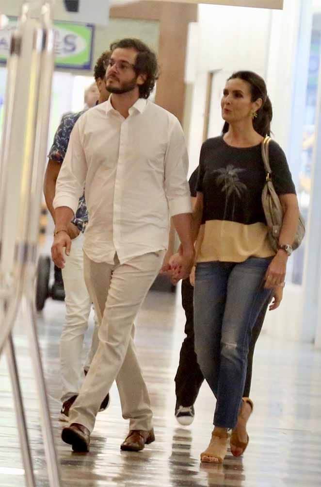 http://tvfoco.uai.com.br/wp-content/uploads/2015/05/Daniela-Mercury.jpg http://tvfoco.uai.com.br/wp-content/uploads/2015/05/Daniela-Mercury.jpg