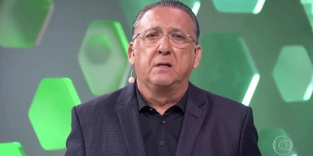 O narrador Galvão Bueno se divertiu com a família (Foto: Divulgação) O narrador Galvão Bueno se divertiu com a família (Foto: Divulgação)
