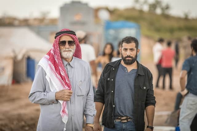 Aziz (Herson Capri) e Fauze (Kaysar Dadour) em cena de Órfãos da Terra (Foto: Globo/Paulo Belote) Aziz (Herson Capri) e Fauze (Kaysar Dadour) em cena de Órfãos da Terra (Foto: Globo/Paulo Belote)