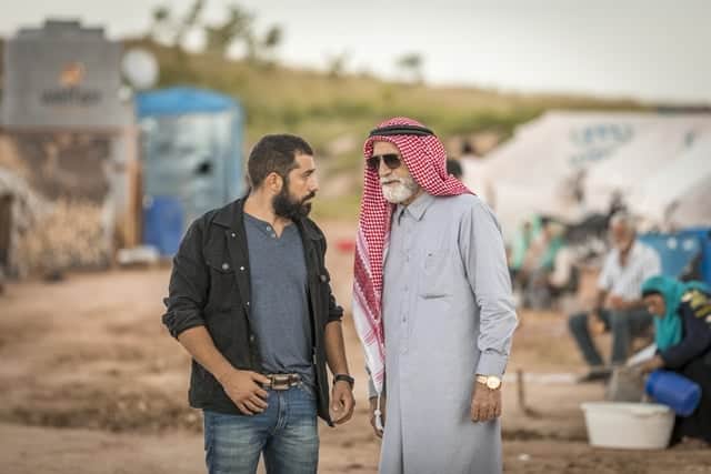Aziz Abdallah (Herson Capri) e Fauze (Kaysar Dadour) em cena de Órfãos da Terra (Foto: Globo/Paulo Belote) Aziz Abdallah (Herson Capri) e Fauze (Kaysar Dadour) em cena de Órfãos da Terra (Foto: Globo/Paulo Belote)