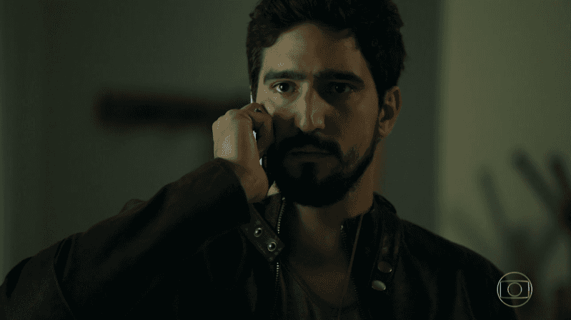 Renato Góes (Jamil) em cena de Órfãos da Terra (Foto: Reprodução/Globo) Renato Góes (Jamil) em cena de Órfãos da Terra (Foto: Reprodução/Globo)