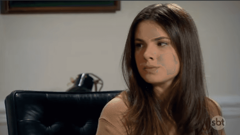 Luísa (Thaís Melchior) em cena da novela As Aventuras de Poliana, do SBT. (Foto: Reprodução / Internet) Luísa (Thaís Melchior) em cena da novela As Aventuras de Poliana, do SBT. (Foto: Reprodução / Internet)