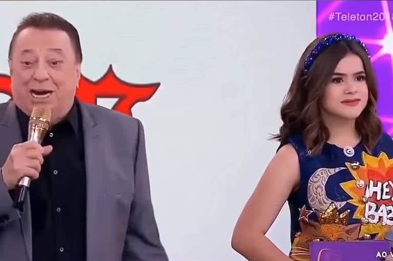 Mais uma da série de estranhamentos entre Raul Gil e Maisa Silva (Foto: Reprodução) Mais uma da série de estranhamentos entre Raul Gil e Maisa Silva (Foto: Reprodução)