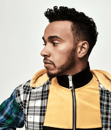 Lewis Hamilton (Foto: Reprodução/Twitter) Lewis Hamilton (Foto: Reprodução/Twitter)