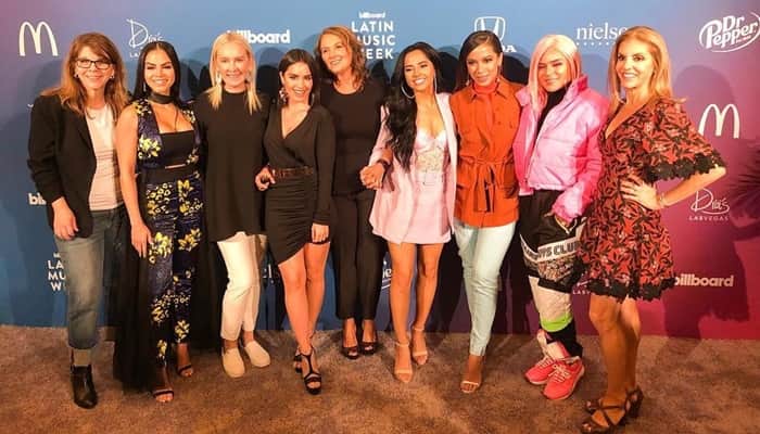 Anitta com outras estrelas na Conferência Billboard da Música Latina (Foto: Reprodução/Instagram) Anitta com outras estrelas na Conferência Billboard da Música Latina (Foto: Reprodução/Instagram)
